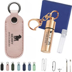 遺骨 キーホルダー 名入れ刻印入り 革カバー付き カスタム刻印可能 防水防塵 三重構造 ステンレス製 遺骨カプセル＆レザー保護ケースセット (7色) 手元供養 分骨入れ ペットメモリアルグッズ 遺毛 アクセサリー 完全防水型 高い密