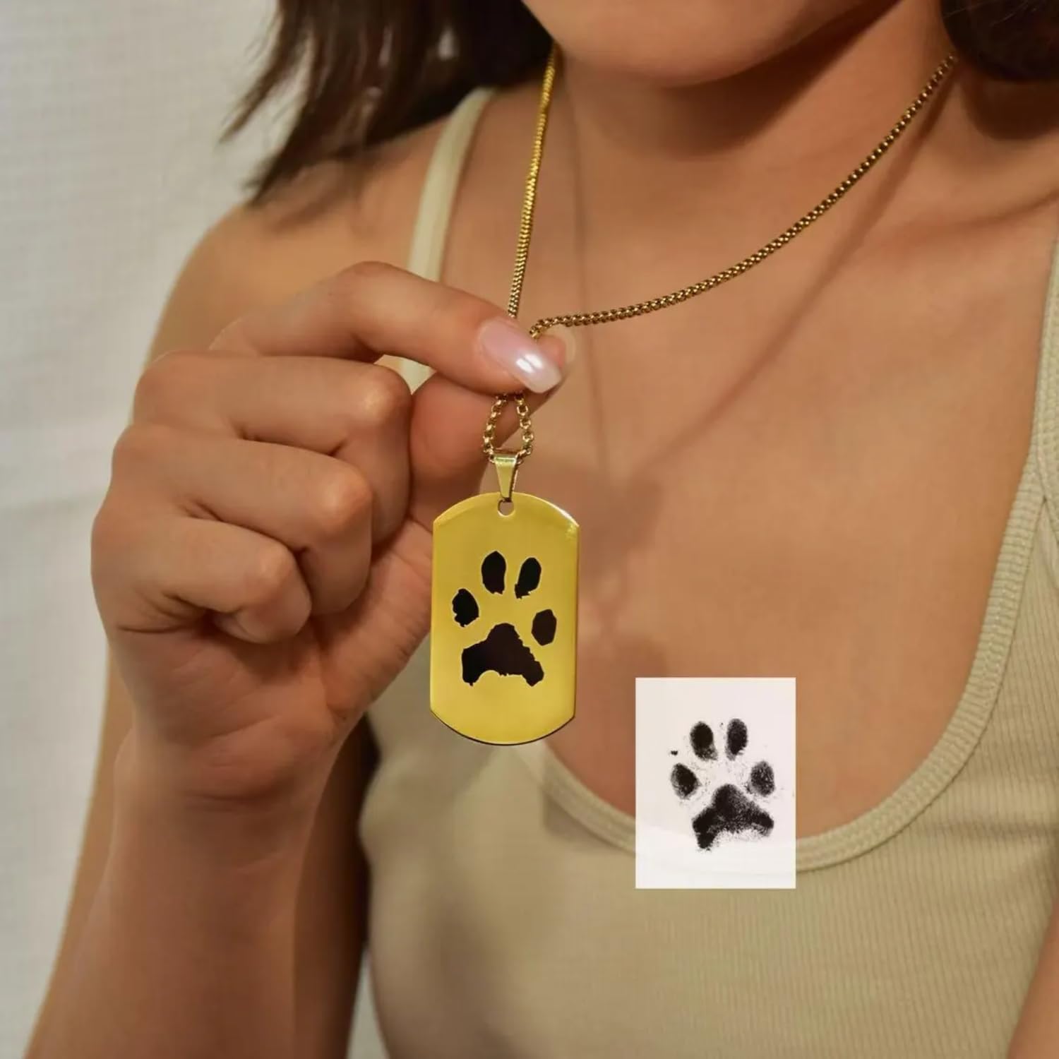 [snuggle snout] オーダーメイドネックレス 名入れ 犬猫 家族 肖像 写真彫刻 手元供養 形見 記念品 誕生日 メモリアルギフト ステンレス製 両面刻印 メンズ おしゃれ プレゼント