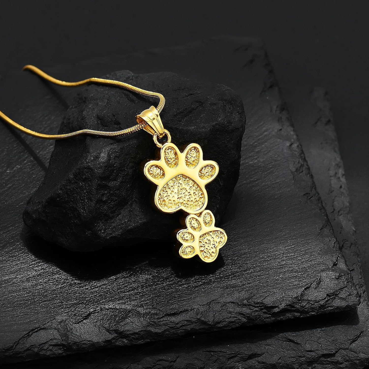 遺灰のための骨壷のネックレス 犬のペットの灰のネックレス 肉球の記念の灰 記念品 火葬の宝石類 女性犬および猫愛好家のためのギフト